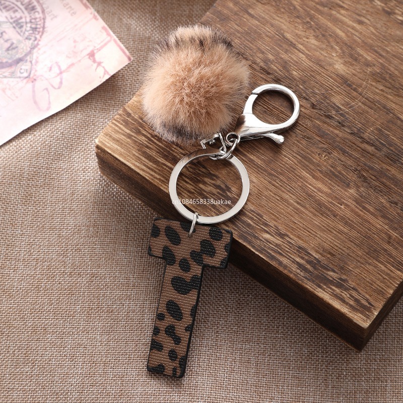 Fashion Leopard English Alphab - مراجعة Monogram Keychain Leather وسعره