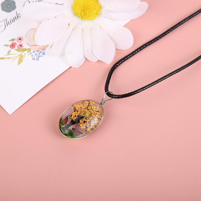 Real Dried Flower Baby's Breat - مراجعة Birth Flower Necklace وسعره