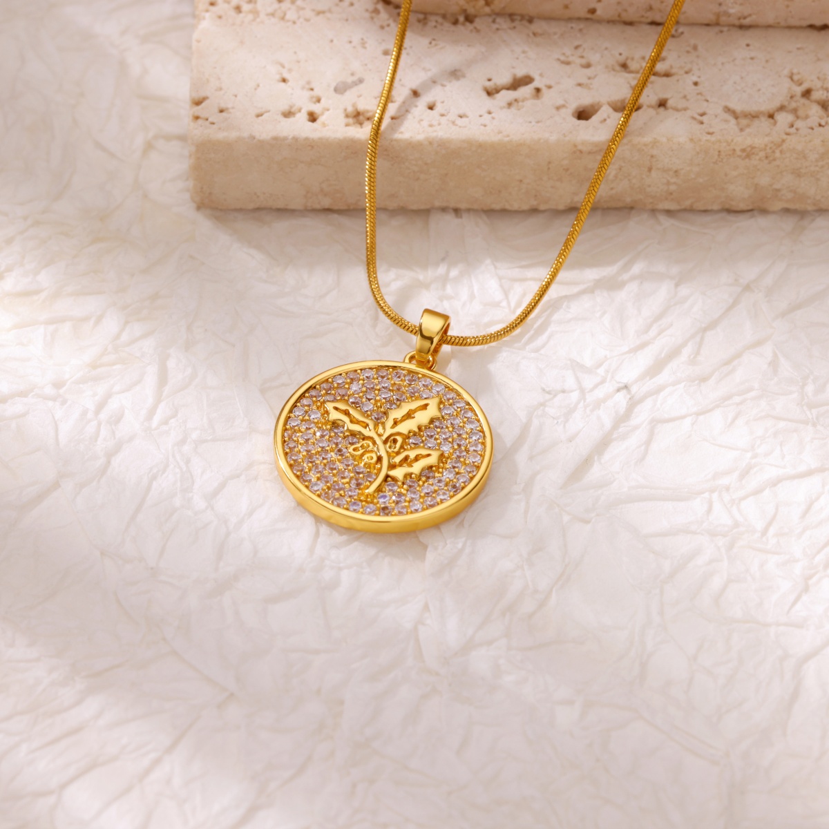 Zircon Flower Necklaces For Wo - مراجعة Birth Flower Necklace وسعره