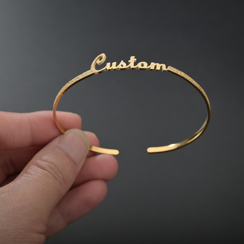 Letdiffery Custom Name Jewelry - مراجعة Initial Ring Custom وسعره