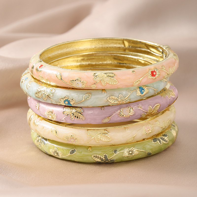 FTCY 5PCS Fine Small Flower Cl - مراجعة Coordinates Bracelet وسعره