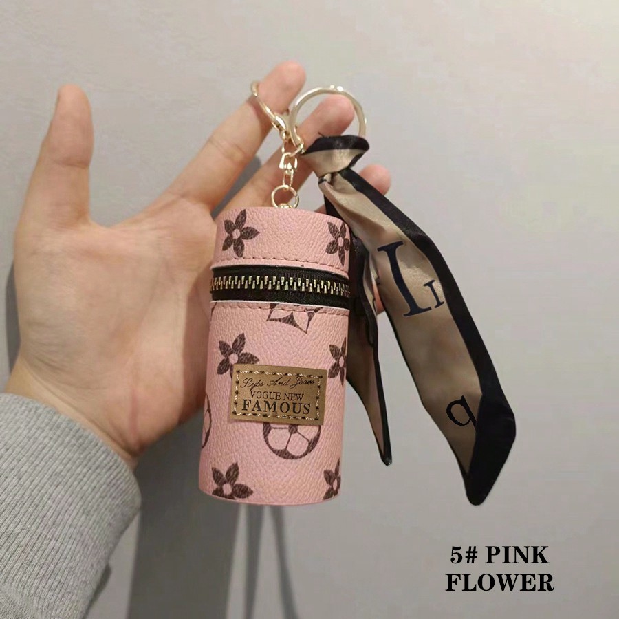 1pc Stylish Cylindrical Lipsti - مراجعة Monogram Keychain Leather وسعره