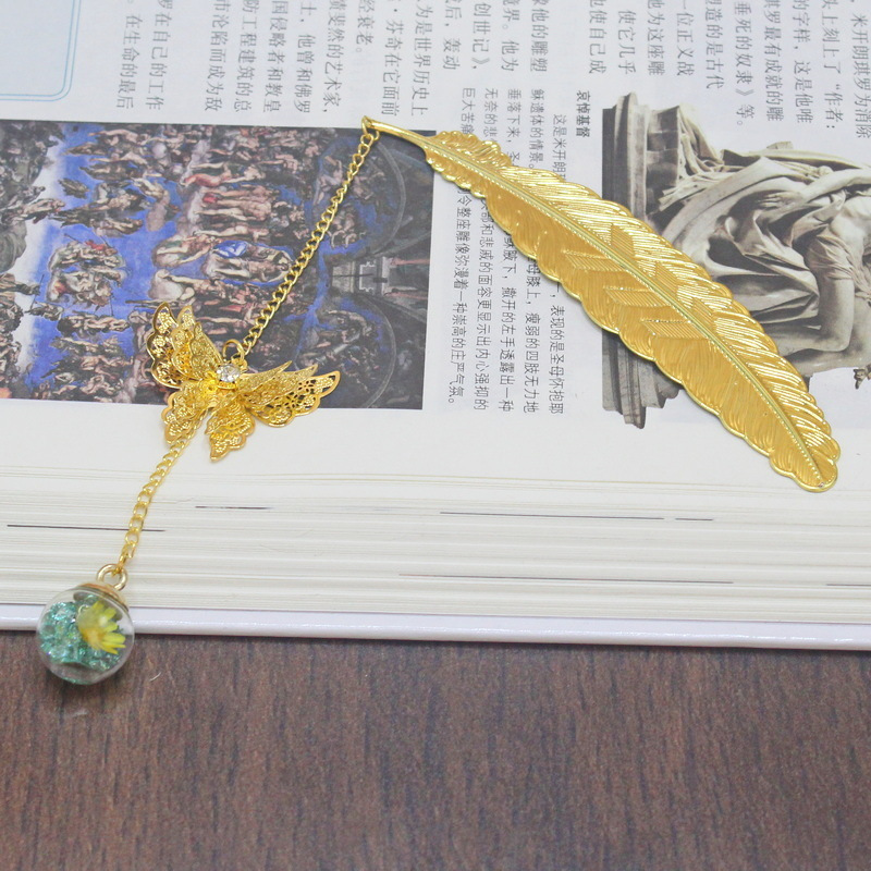 1pc Chinese Style Metal Feathe - مراجعة Dried Flower Bookmark وسعره