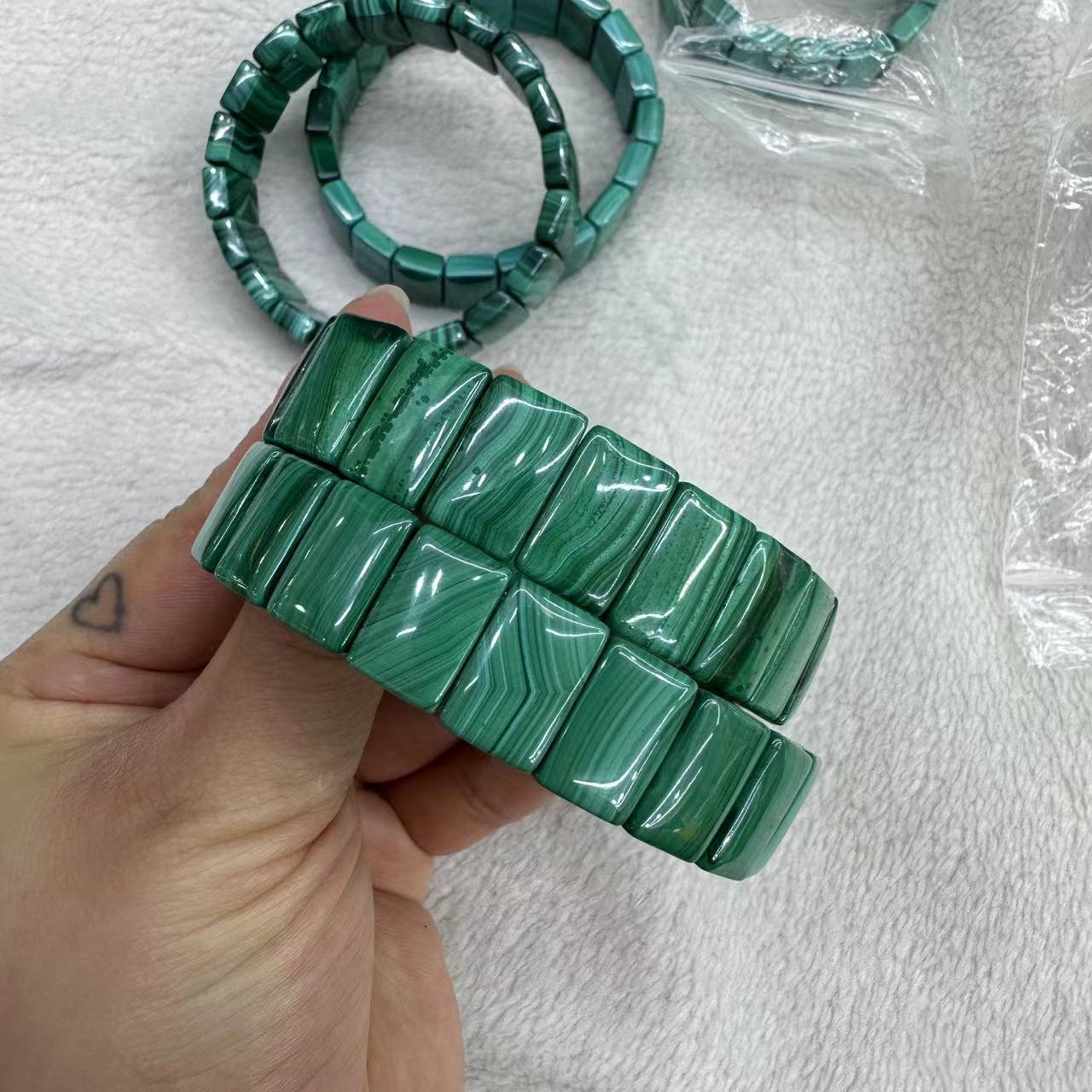 Genuine Natural Green Malachit - مراجعة Coordinates Bracelet وسعره