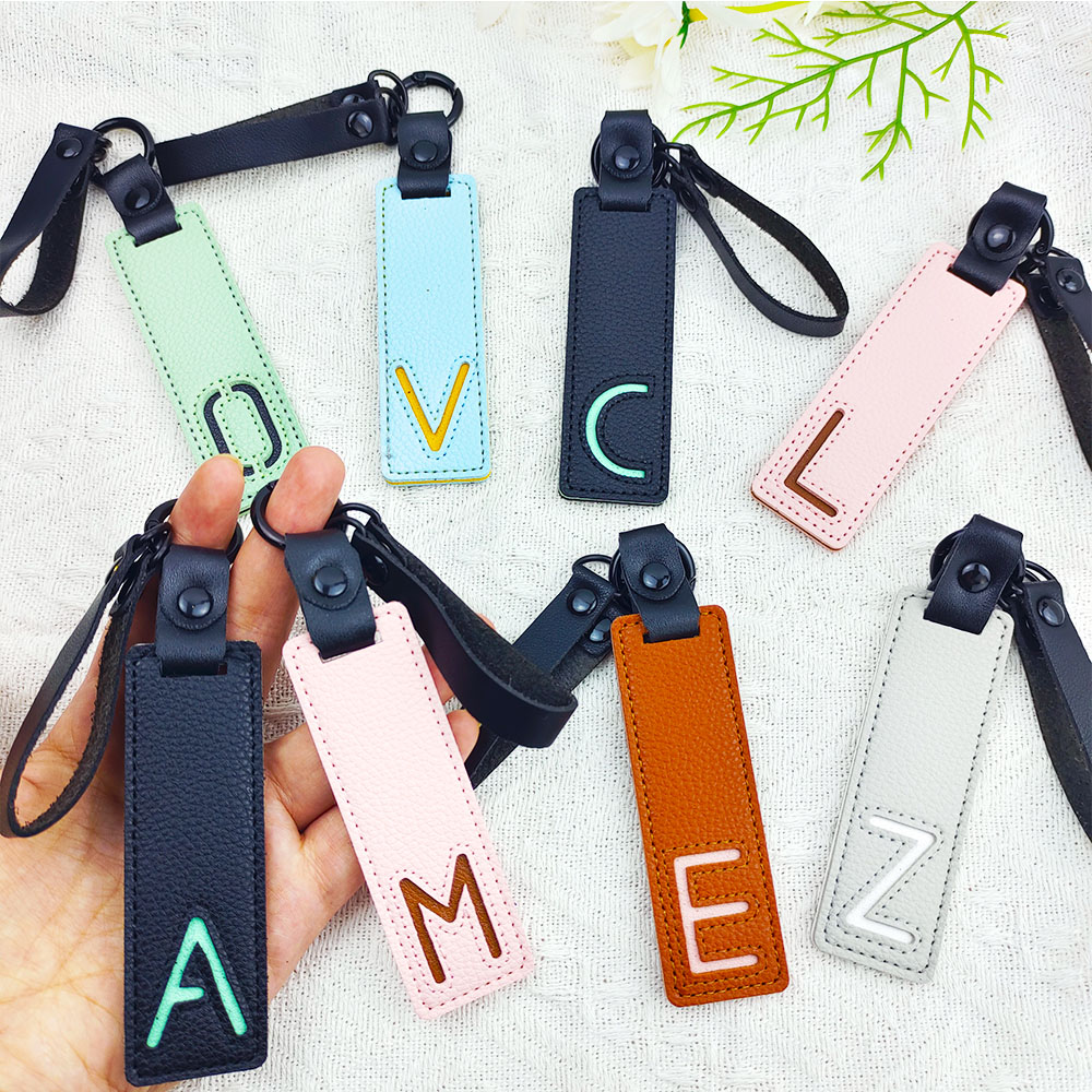 Classic Pu Leather Keychain A- - مراجعة Monogram Keychain Leather وسعره