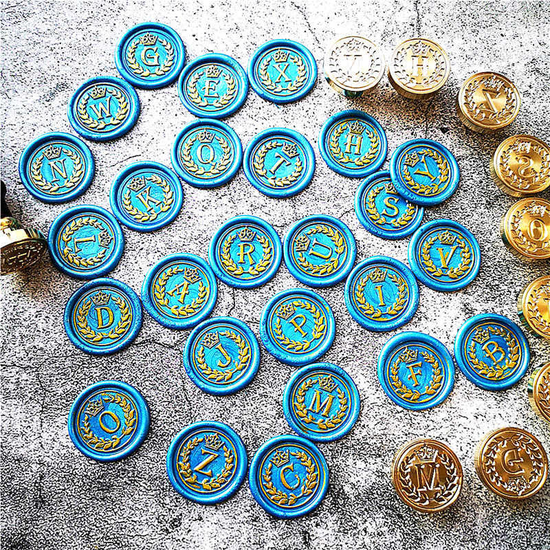 26 Letter A - Z crown Wax Seal - مراجعة Wax Seal Letter Kit وسعره