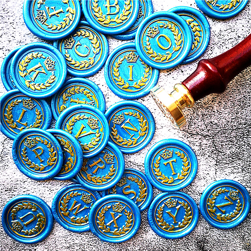 26 Letter A - Z crown Wax Seal - مراجعة Wax Seal Letter Kit وسعره