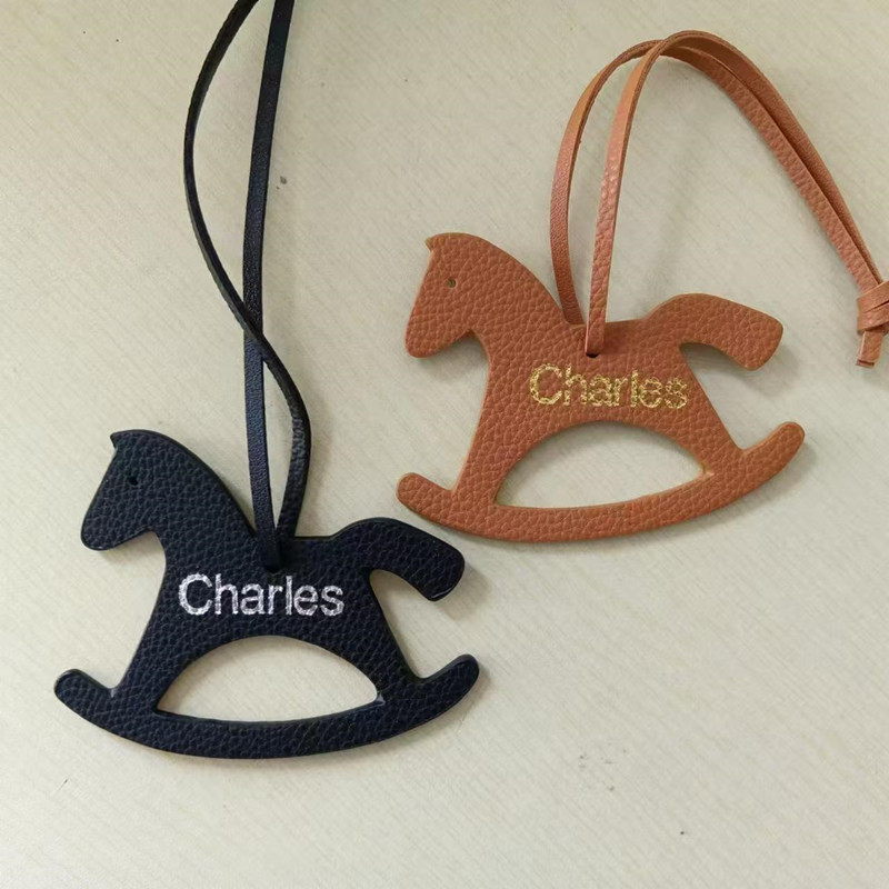 Custom Initial Fashion Horse B - مراجعة Monogram Keychain Leather وسعره