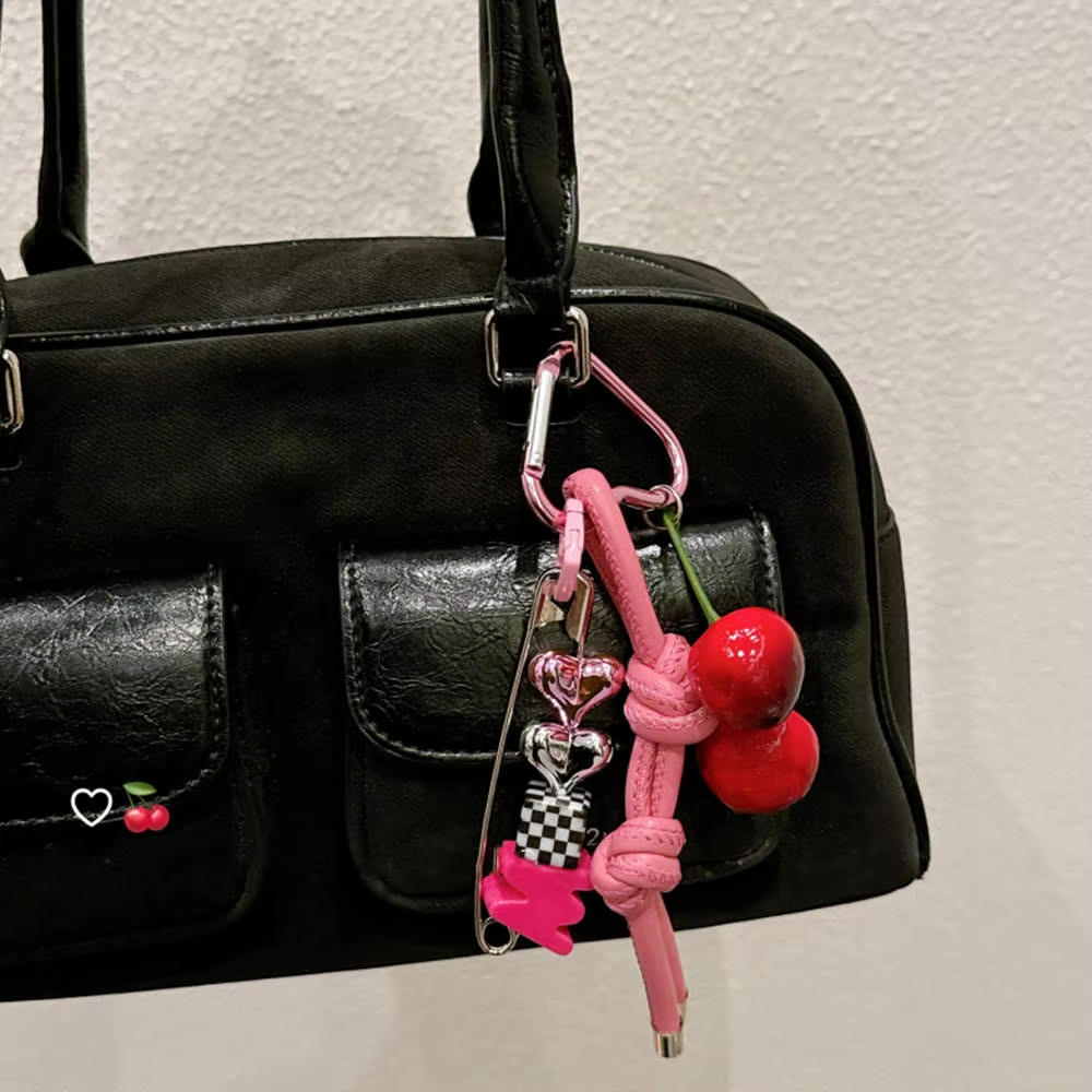 Y2k Cute Cherry Alphabet PU Le - مراجعة Monogram Keychain Leather وسعره