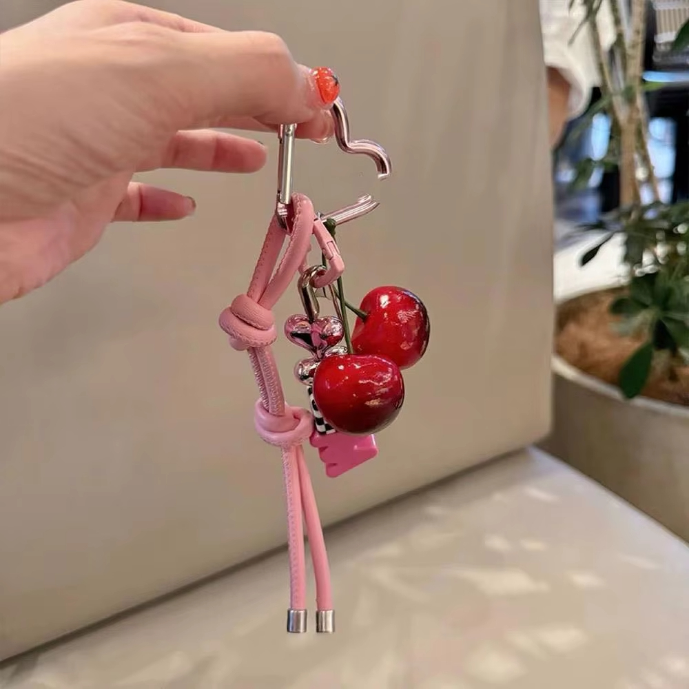 Y2k Cute Cherry Alphabet PU Le - مراجعة Monogram Keychain Leather وسعره