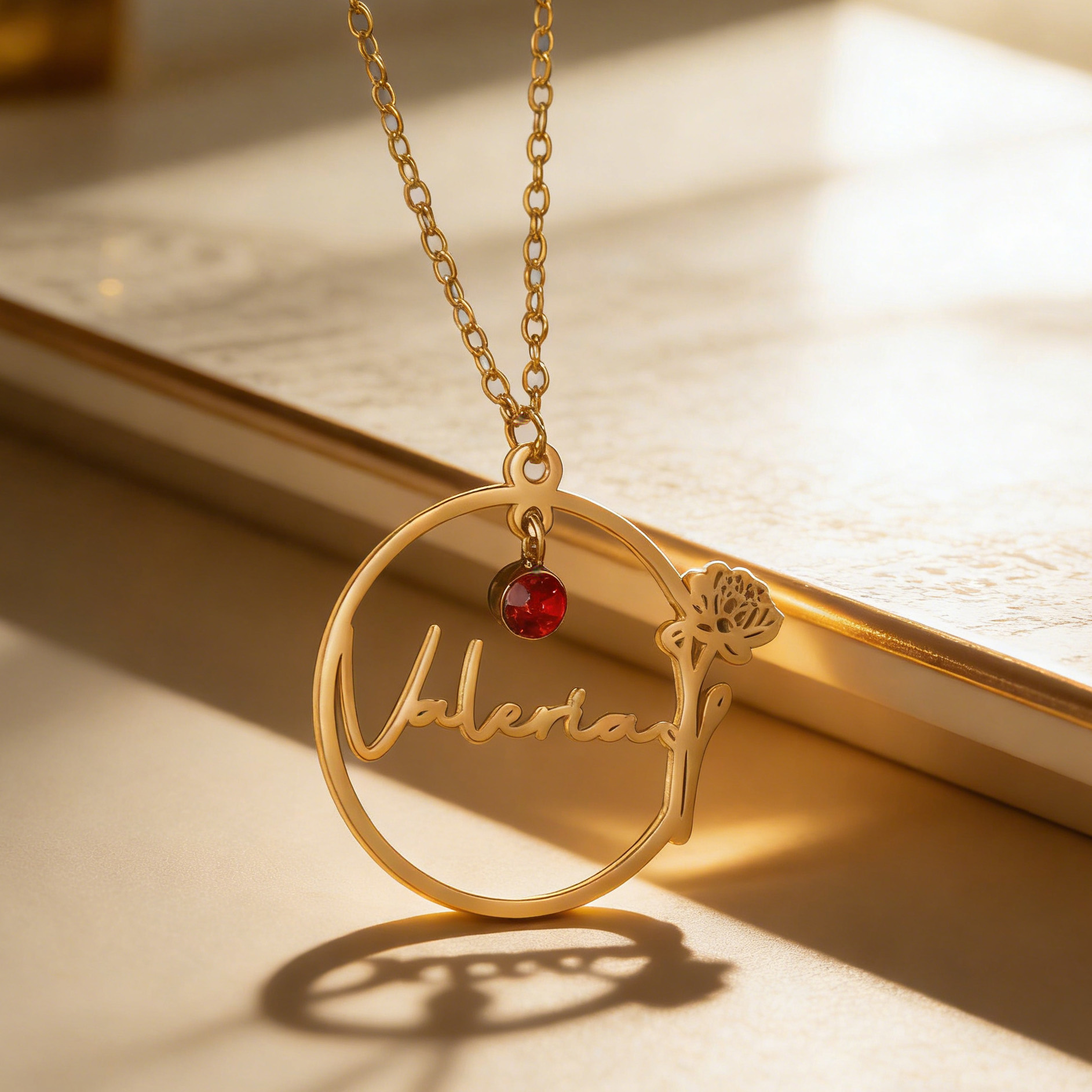 Haiyufly Custom Name Necklace  - مراجعة Birth Flower Necklace وسعره