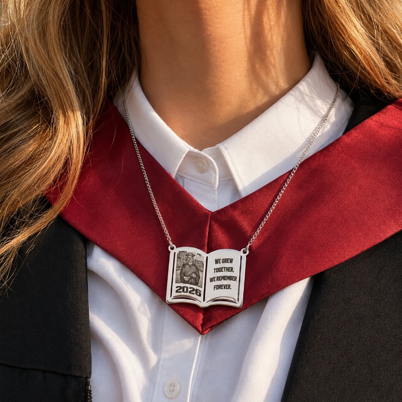 Custom Photo Book Necklace Sta - مراجعة Custom Photo Book وسعره
