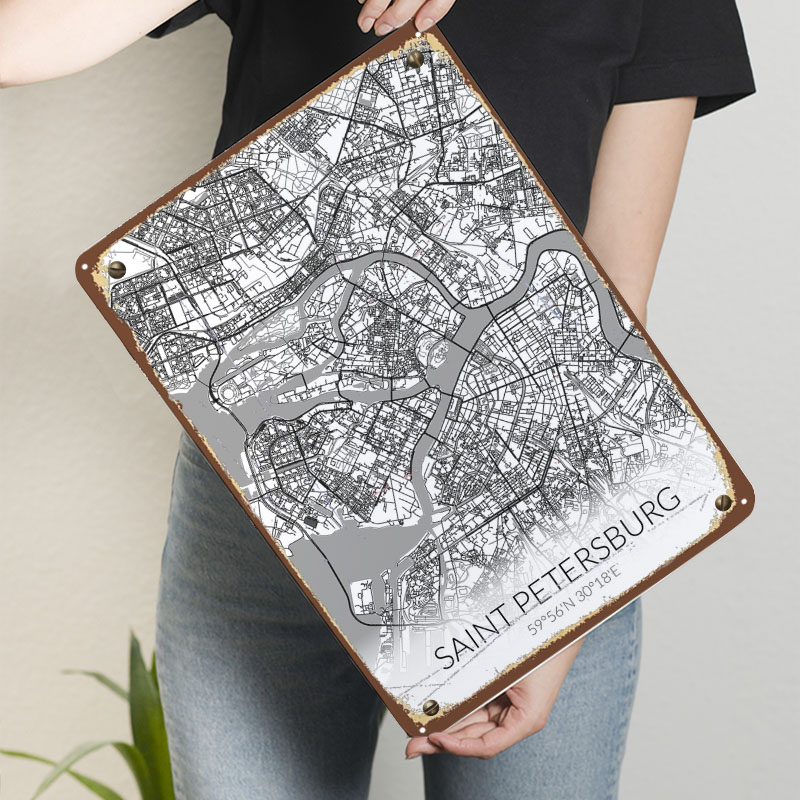 Saint Petersburg White Map Tin - مراجعة Custom Map Poster وسعره