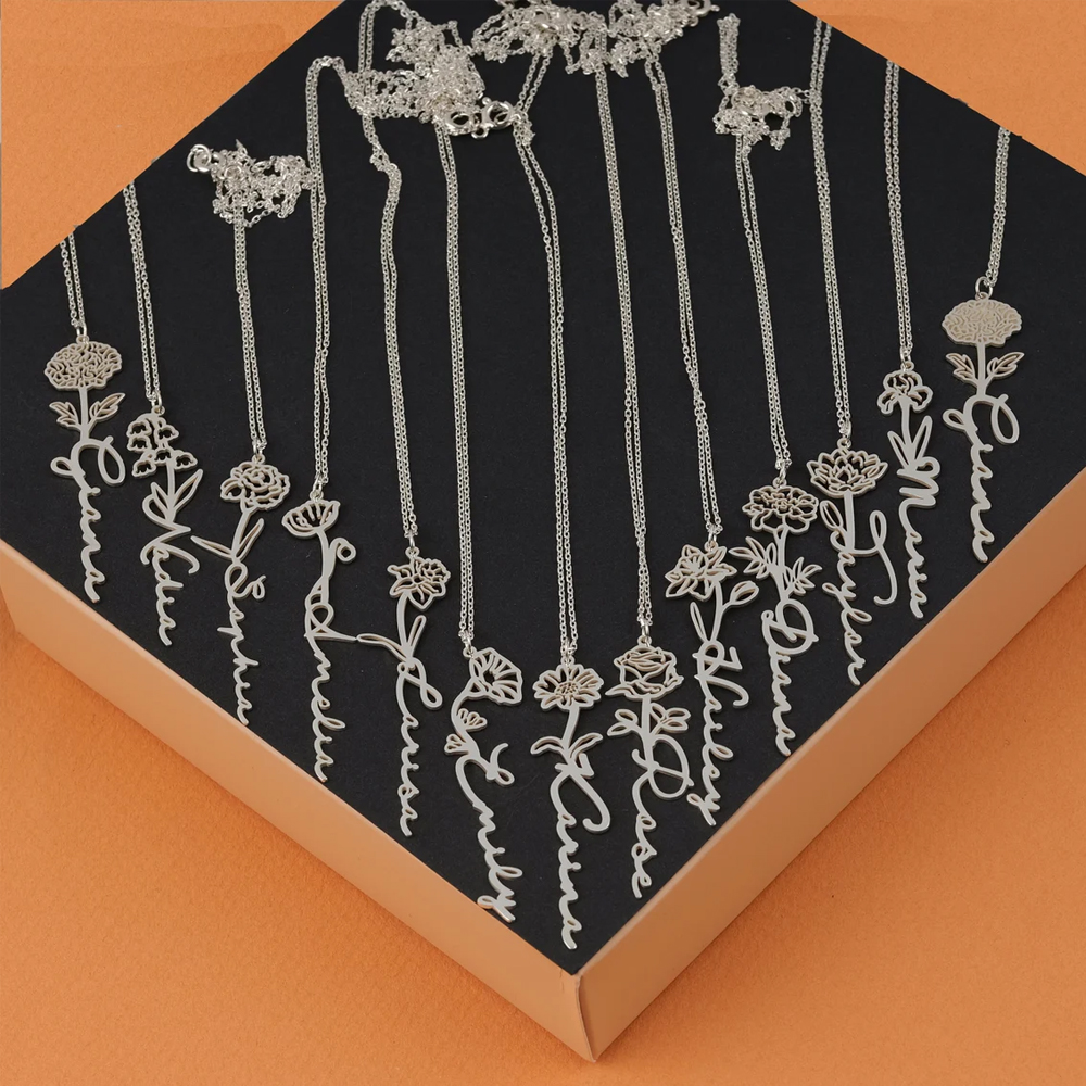 Haiyufly Custom Name Necklace  - مراجعة Birth Flower Necklace وسعره