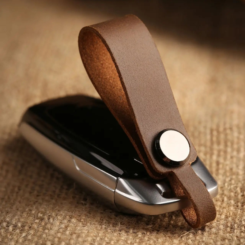 Custom LOGO Genuine Leather Ke - مراجعة Initial Ring Custom وسعره