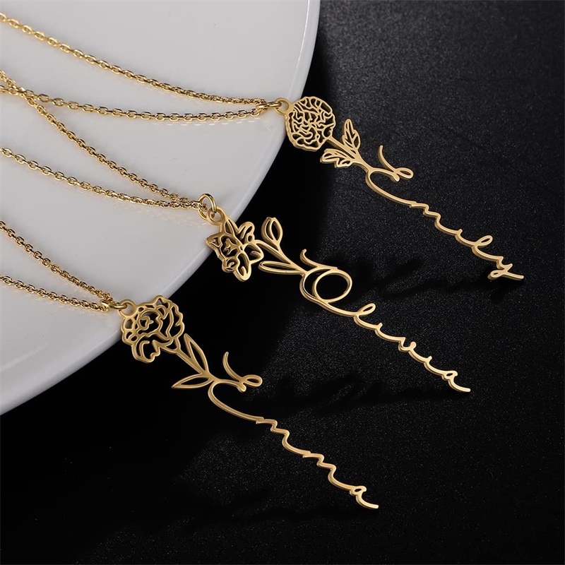 Personalized Birth Flower Name - مراجعة Birth Flower Necklace وسعره