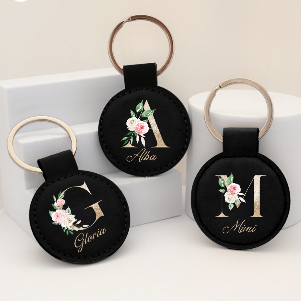 Personalized Initial with Name - مراجعة Monogram Keychain Leather وسعره