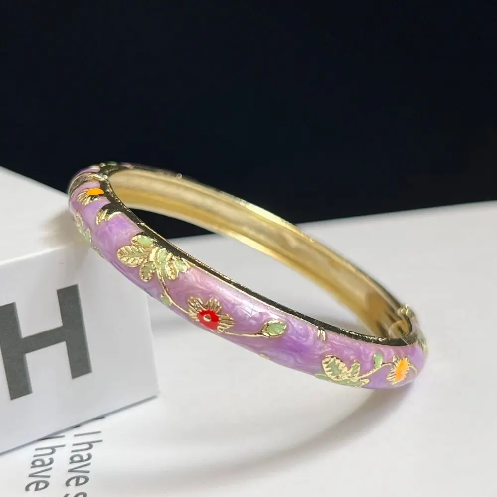 Enamel Chinese Cloisonne Brace - مراجعة Coordinates Bracelet وسعره