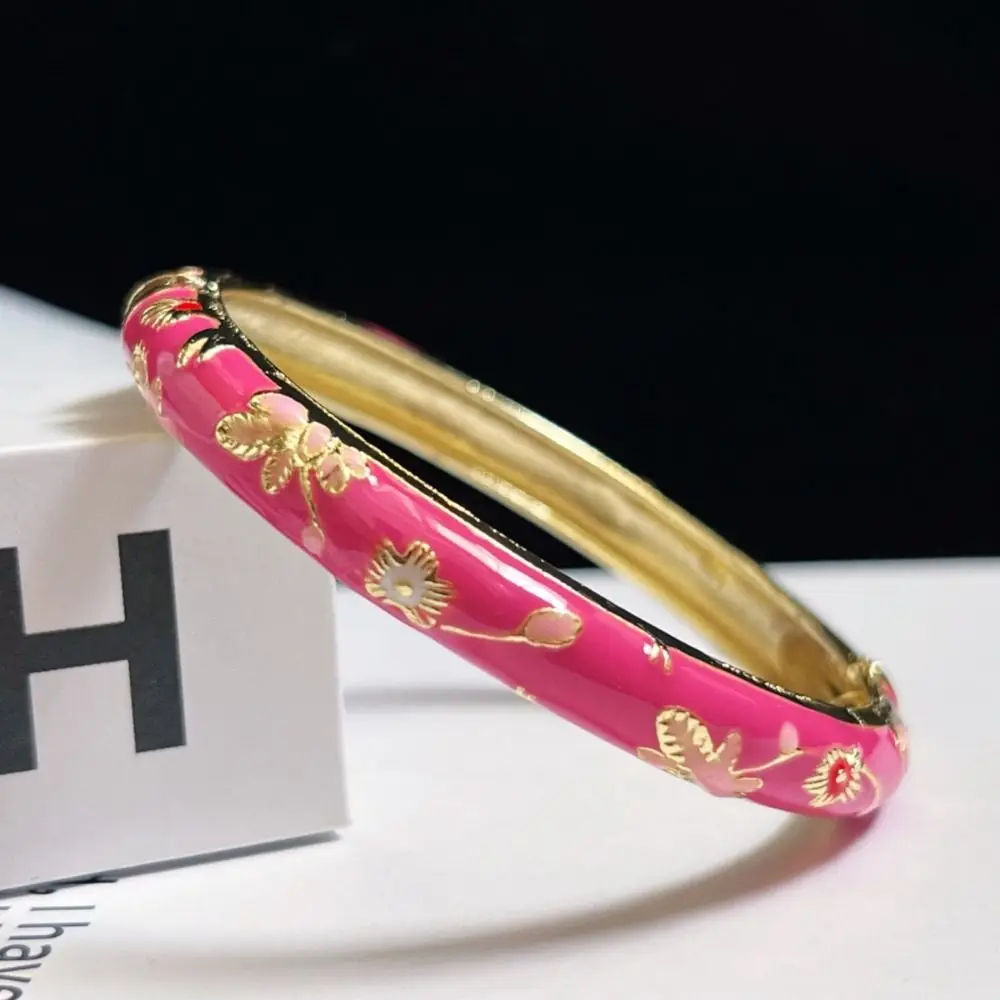 Enamel Chinese Cloisonne Brace - مراجعة Coordinates Bracelet وسعره