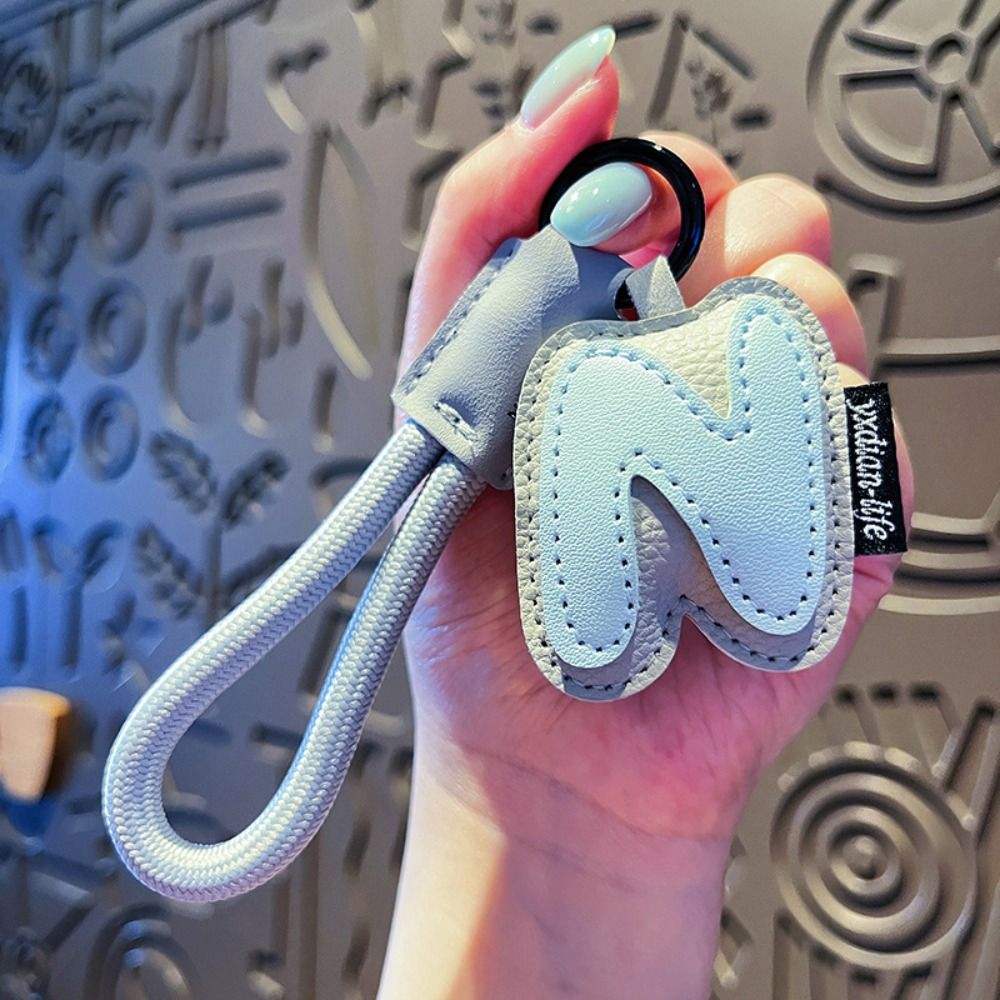 Sweet 26 Letter Keychain PU Le - مراجعة Monogram Keychain Leather وسعره
