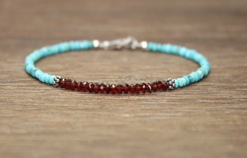 Garnet & Sleeping Beauty Turqu - مراجعة Coordinates Bracelet وسعره
