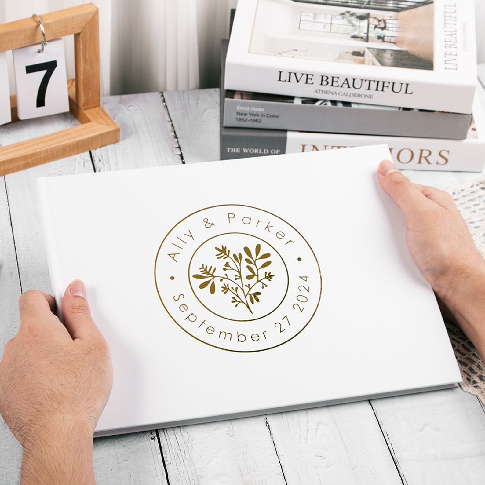 Custom Wedding Guestbook Perso - مراجعة Custom Photo Book وسعره